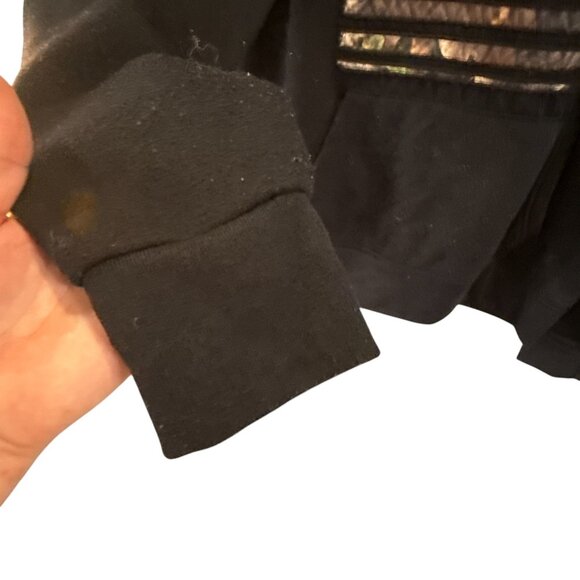 Mossy Oak Hoodie Medium Black Camo Hood American Flag Pullover Sweatshirt Sz M - Picture 8 of 10